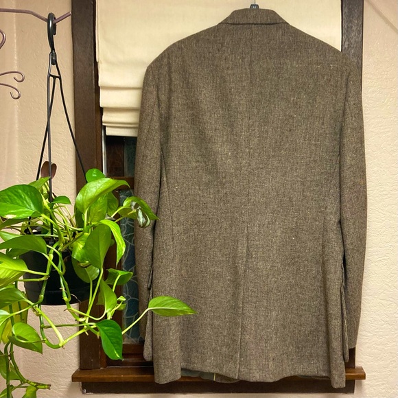 Vintage Austin Reed blazer, circa 1968-1976. Primarily brown & tan-wool(?) blend - Picture 3 of 13